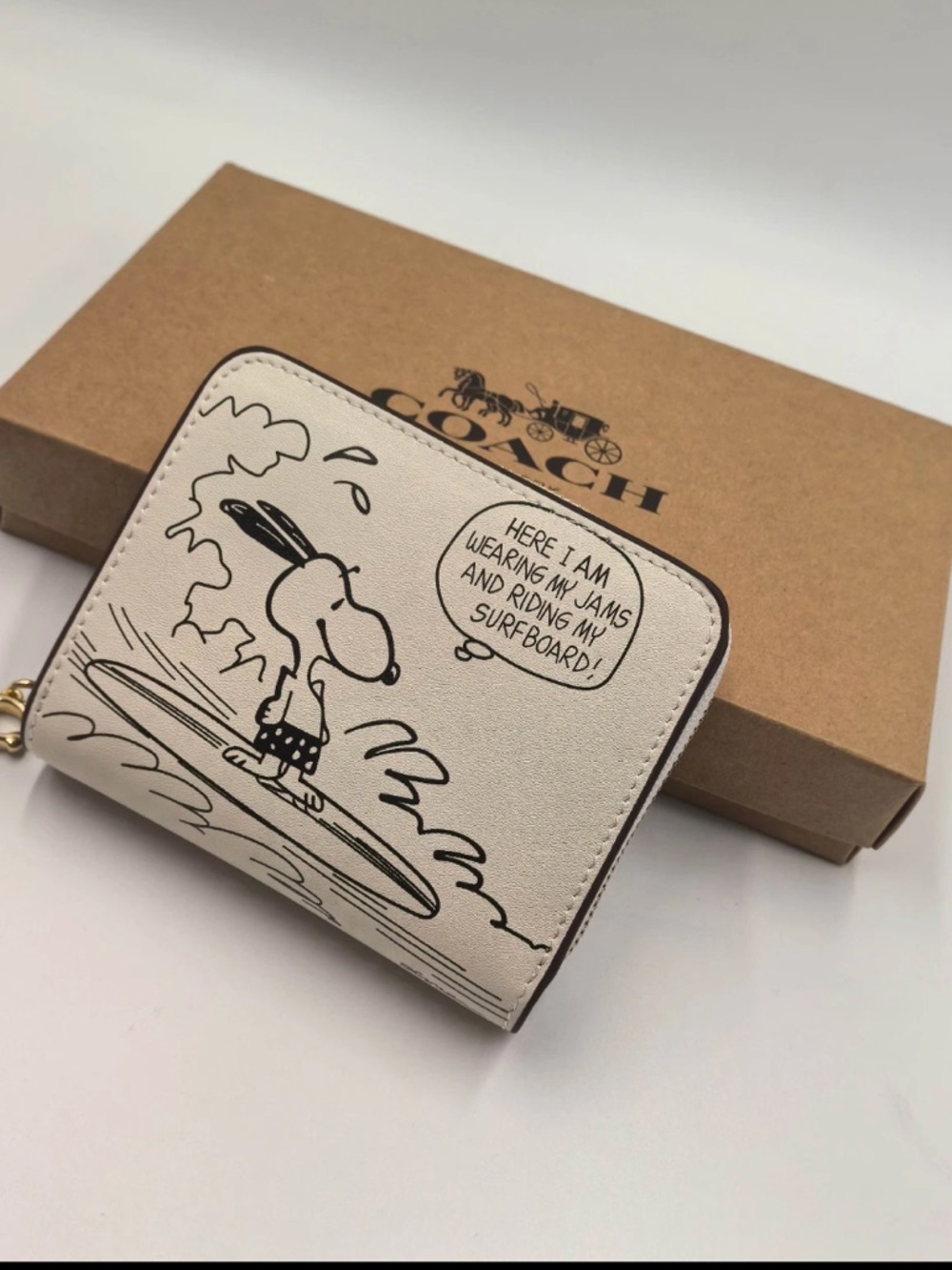 Coach X Peanuts Snap Wallet In Signature Canvas With Snoopy Print CCB64